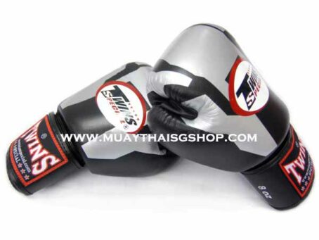 [OUT OF STOCK] Twins Special Boxing Gloves (War Machine) - Image 3