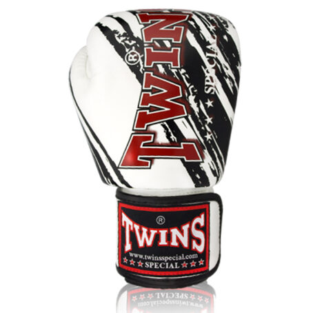 [OUT OF STOCK] Twins Special "Tribal" Boxing Gloves