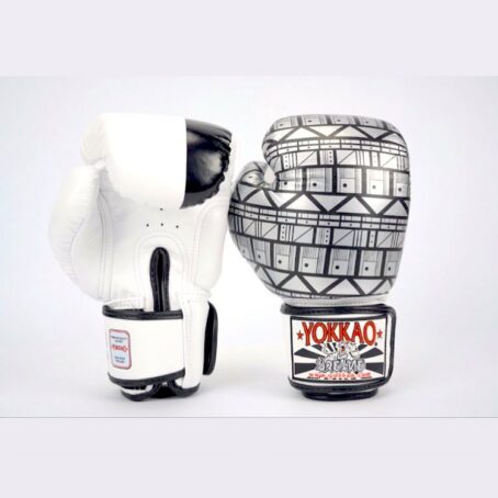 Yokkao "Anubis" Muay Thai Boxing Gloves (End of Production) - Image 4