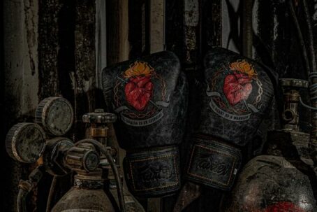 [LIMITED EDITION] Fairtex Boxing Gloves - Atencio Heart of Warrior - Image 5