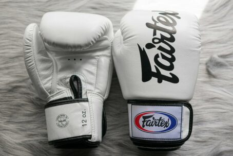 Fairtex Deluxe Muay Thai Boxing Gloves - Image 9