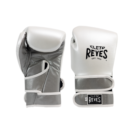 Cleto Reyes Hero 500 Double Strap Boxing Gloves - Image 3